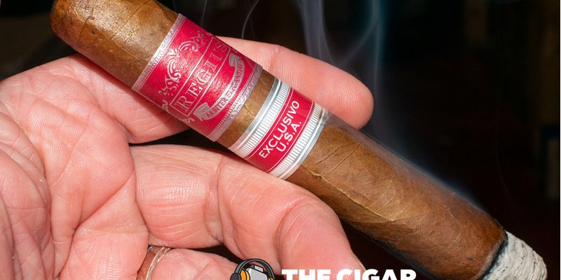 Đánh giá xì gà Regius Red Exclusivo Red USA Toro Cigar