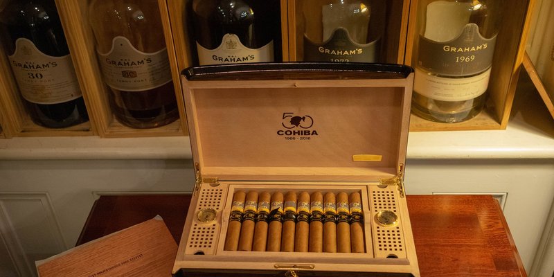 Tổng hơp các loại Xì gà Cohiba - Nhãn hiệu Xì gà nổi tiếng