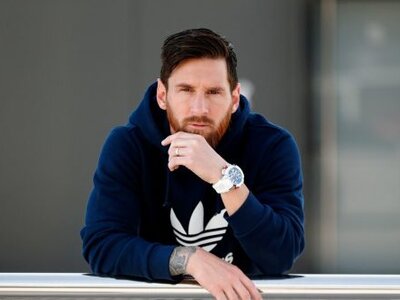 Khám phá bộ sưu tập đồng hồ “trong mơ” của Lionel Messi